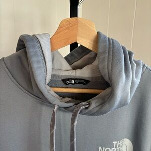 The North Face Gray Surgent Color Block Pullover Performance Hoodie Mens Large